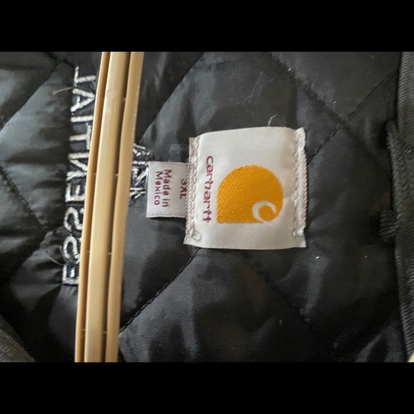 Men’s Jacket - Picture 3 of 6